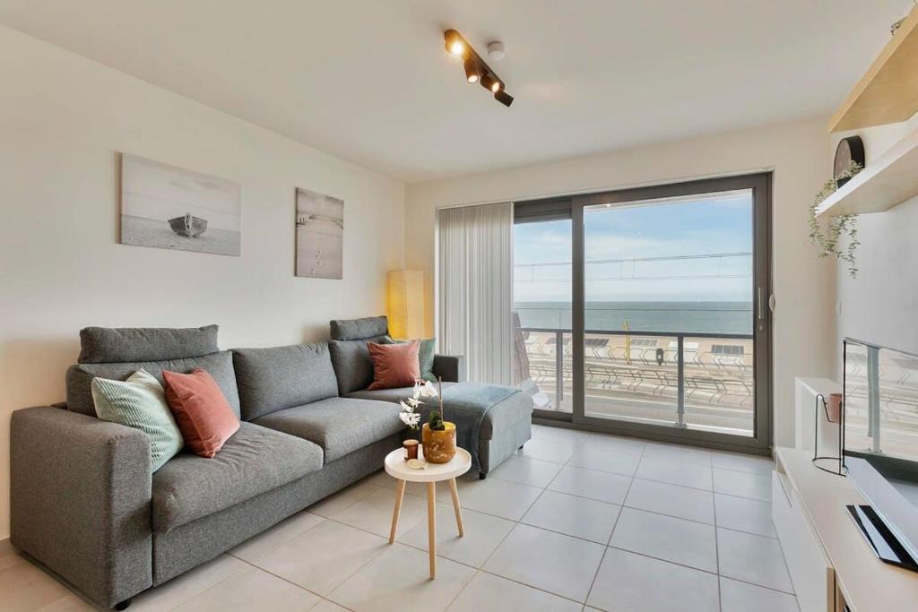 Huswell - Cosy apartment with amazing beach view, Ostende