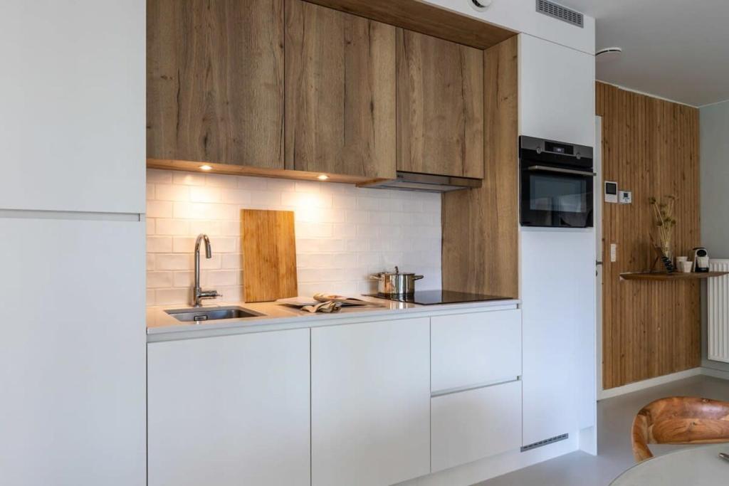 Huswell - Queen at Sea: Modern 2 bedroom apartement, Ostende