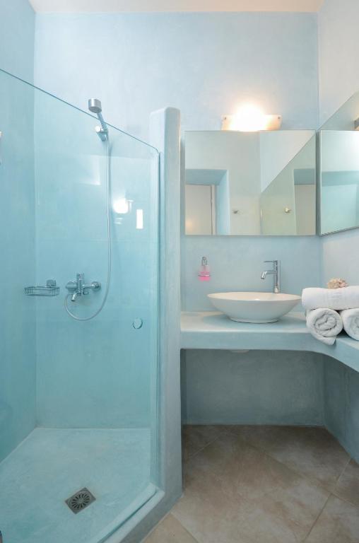 Irini Studios photo