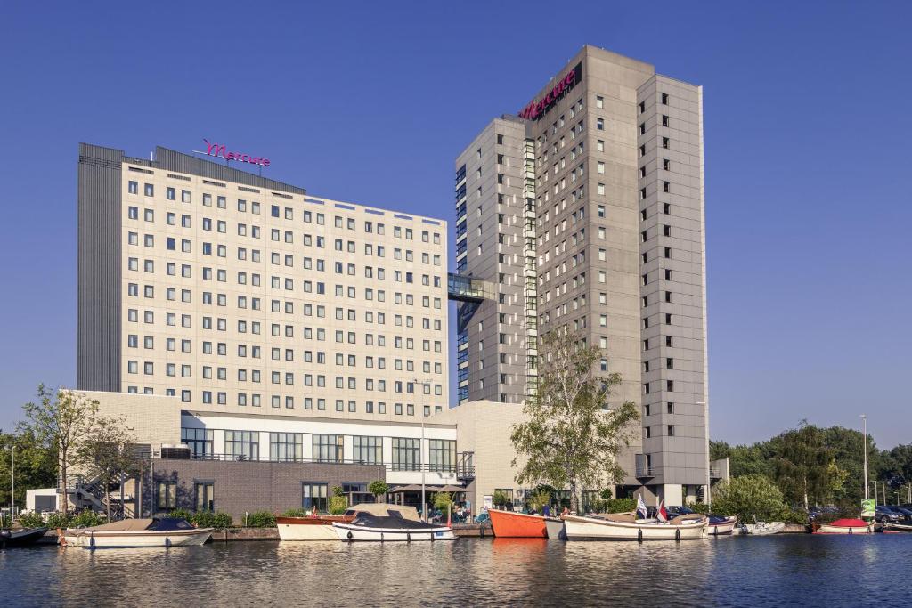 Mercure Hotel Amsterdam Airport Parken www.agoda.com