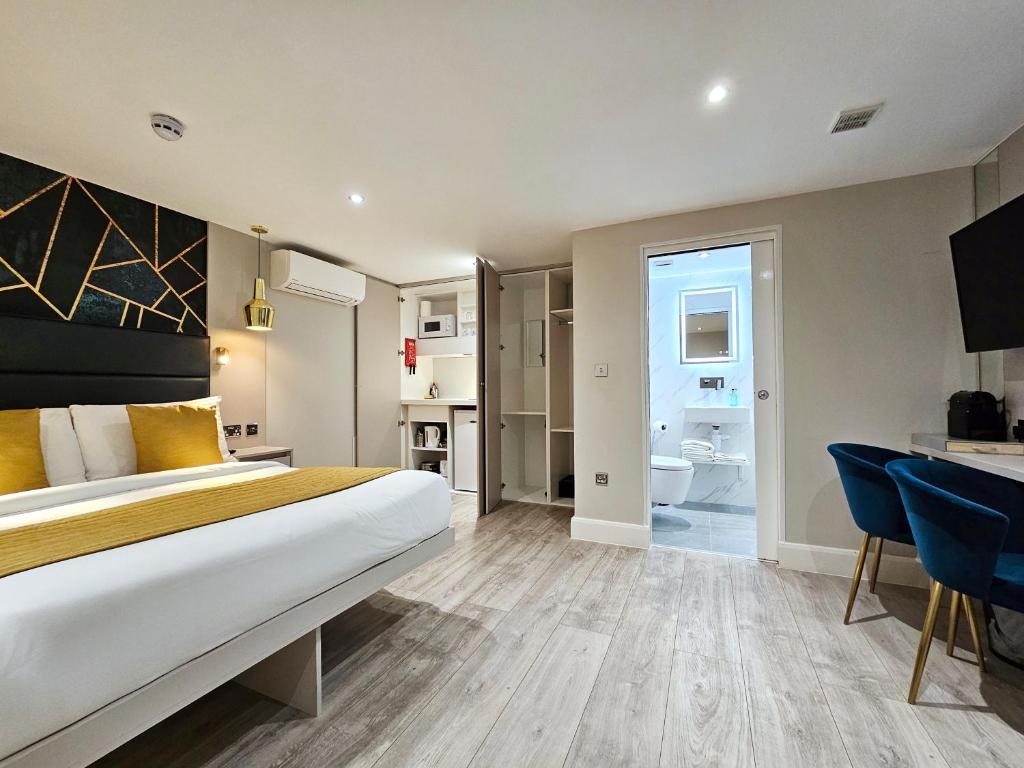 Mステイ ハイド パーク ホテル (MStay Hyde Park Hotel)