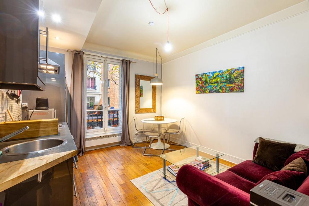 GuestReady - Appt Chic dans Le Marais - 1