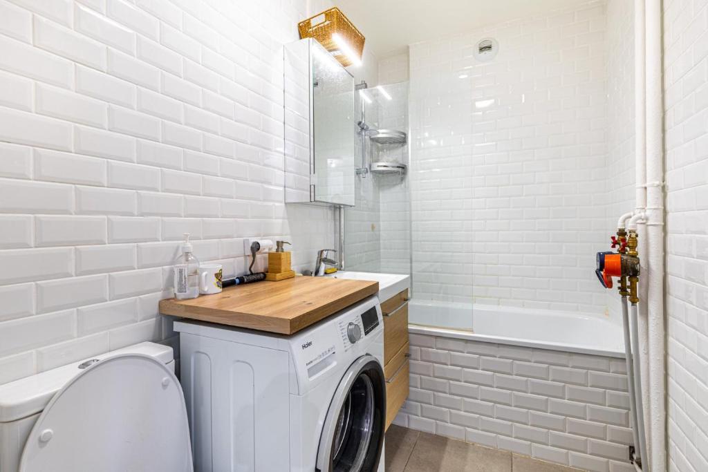 GuestReady - Chic Apt Near Passerelle Bichat - 4