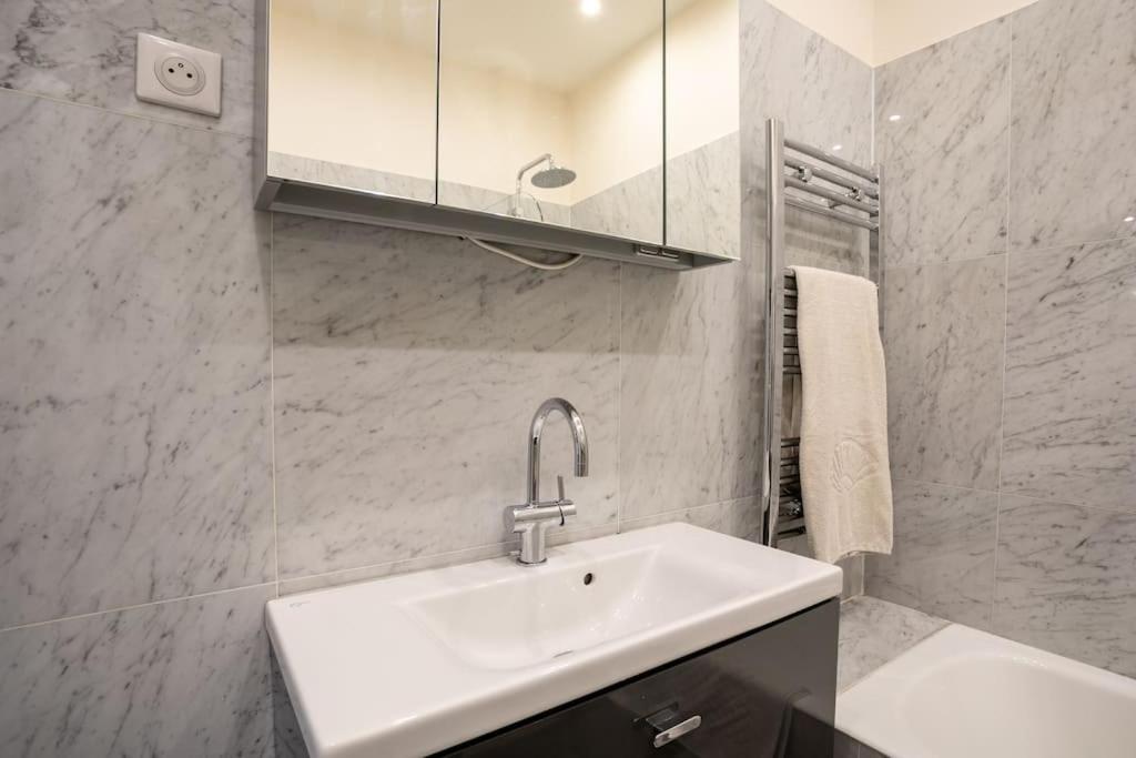 Chic Flat 2 rooms Georges V - 3
