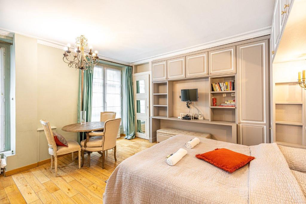GuestReady - Lux Studio - In Le Marais - 4