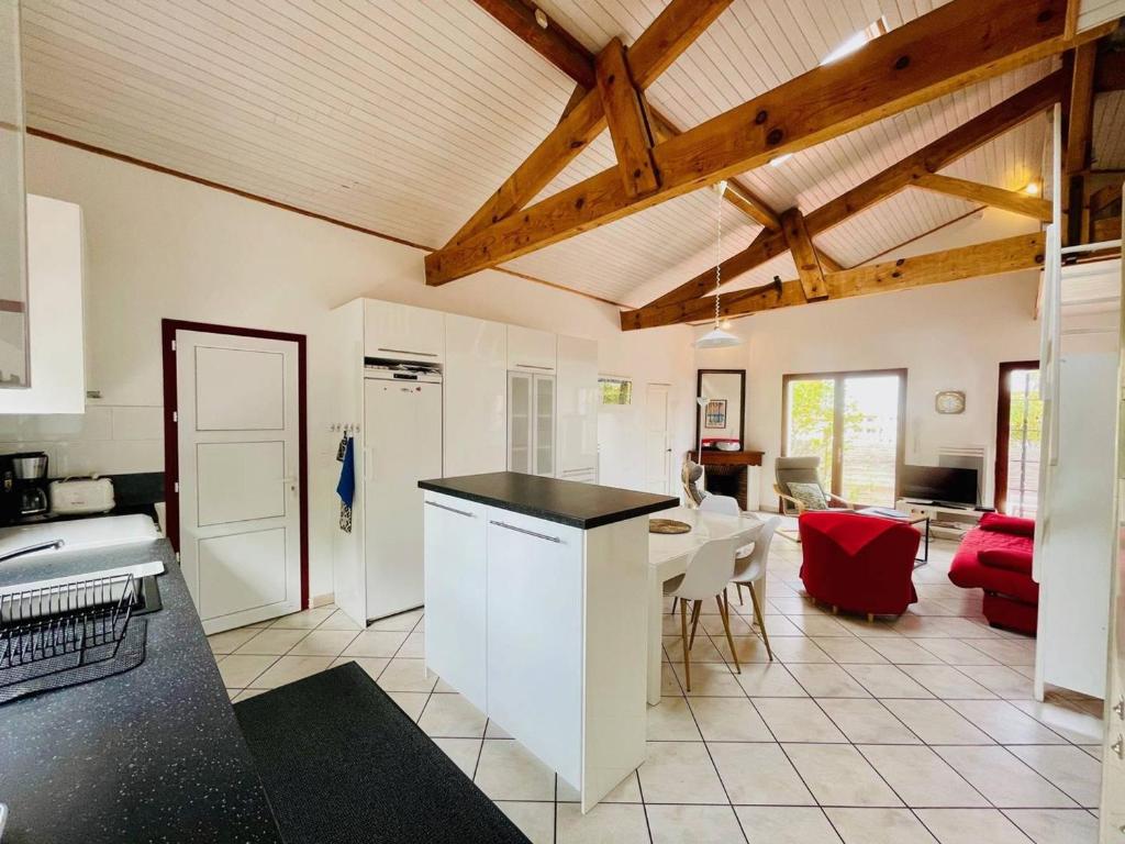 Maison Basque avec Terrasse, Clim, et Wi-Fi à 600m de la Plage - Arcachon - FR-1-433-69 - 3
