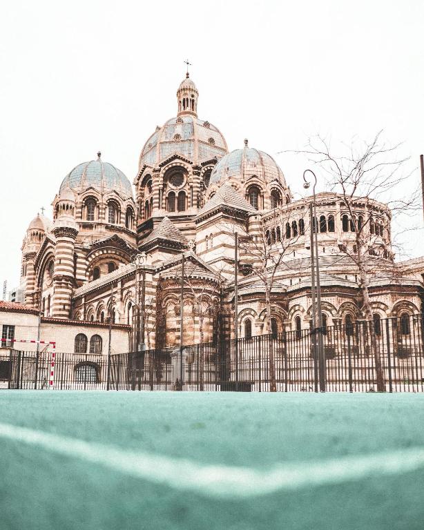 Studio 15m2 cosy Calme Métro 3 min Accès Vieux-Port rapide - 3