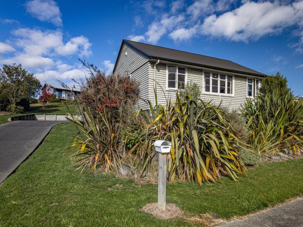 Drasko's Den - Ohakune Holiday Home, Ohakune