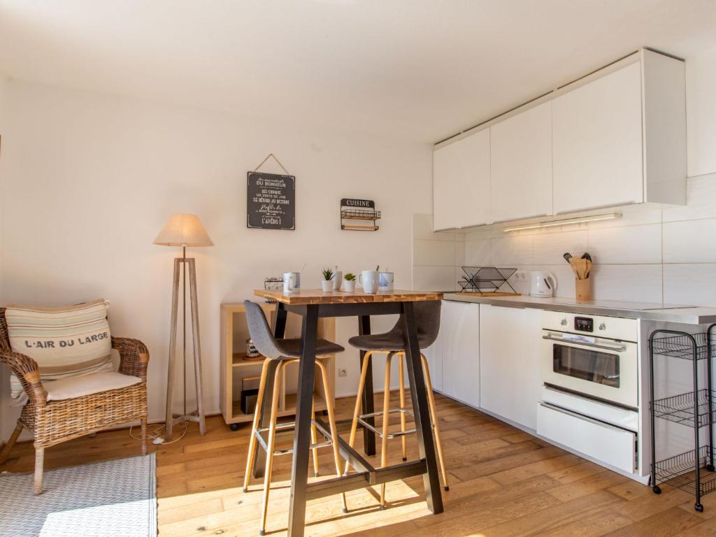 Apartment Maison de l'océan-7 by Interhome - 4
