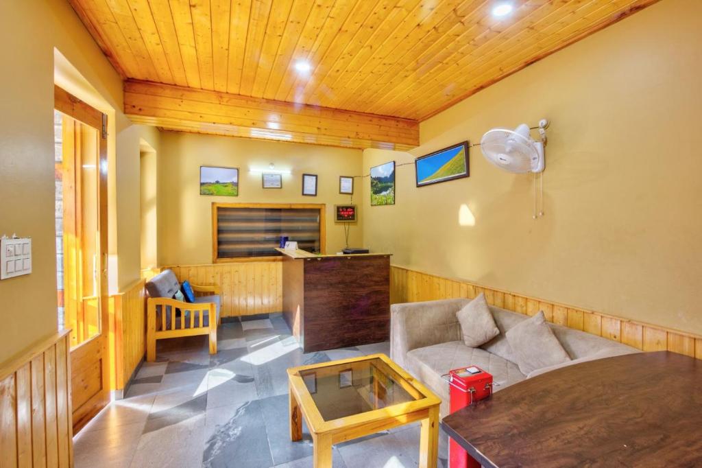 フロント・ロビー