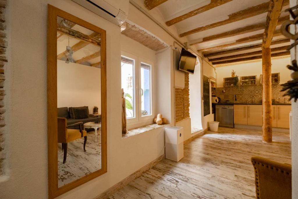 Apartamento en el corazón de Tarragona. Planta baja con patio. - 2