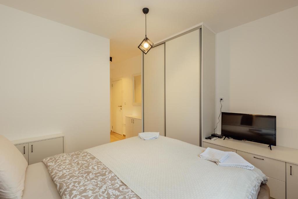 APARTLU - 5