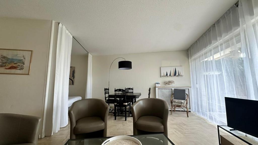 A050-Studio avec jardin prive Cannes pres de la plage - 1