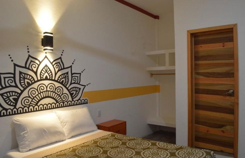 Hotel Axolotl - 2