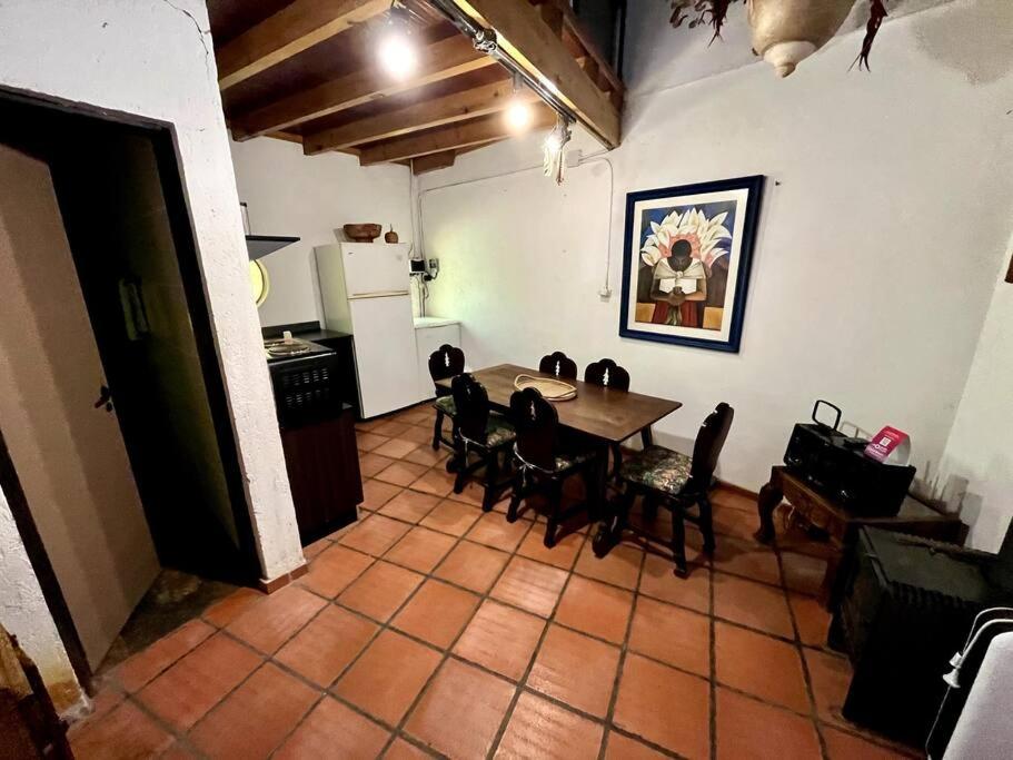 Casa guerrero, con piscina en chacras - 2