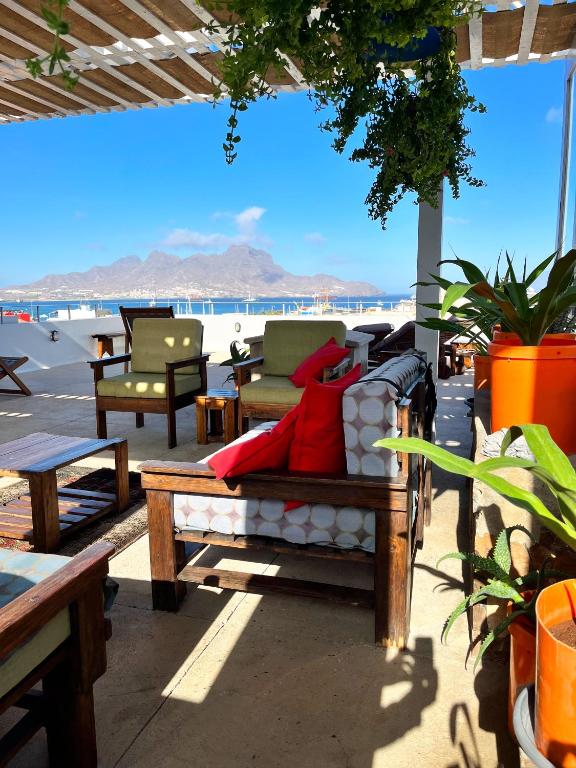 Casa de Poço Guest House and Gallery, Mindelo