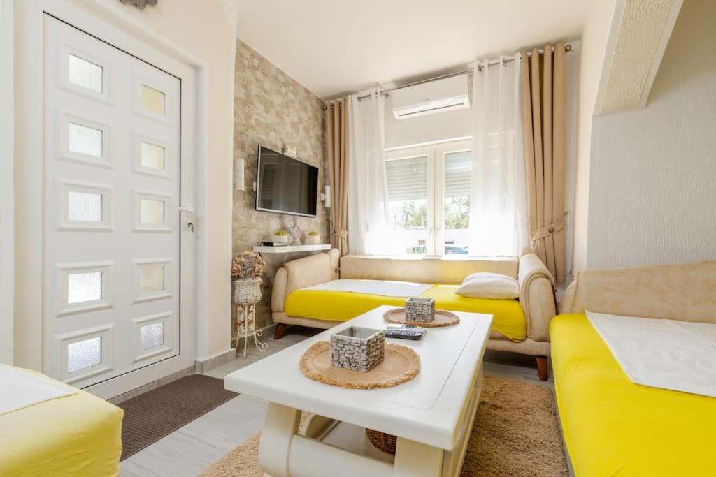 Dream&Stone apartment in Zelenika, Herceg Novi - 1