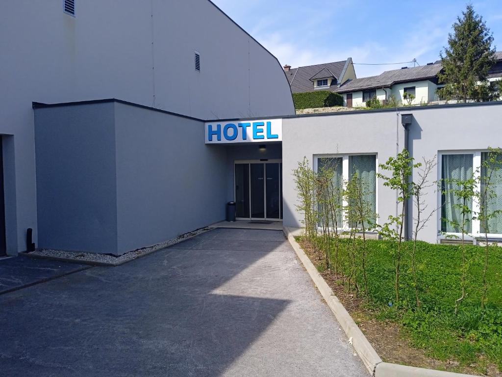 Sporthotel Ferlach, Self Check-In - 2