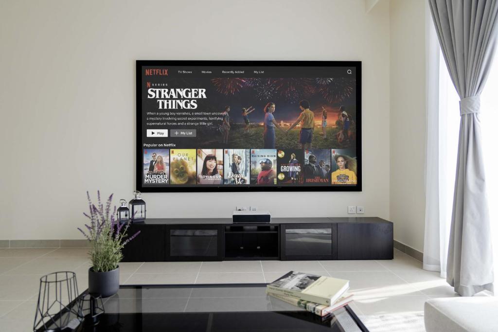 Sleeps 8 Private Cinema World Island Views, Dubai