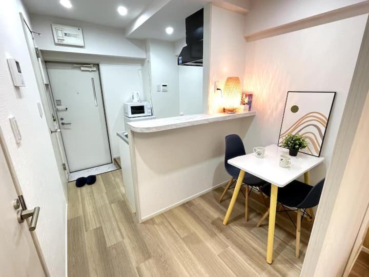 Nishi-Ike Apartment Room 2