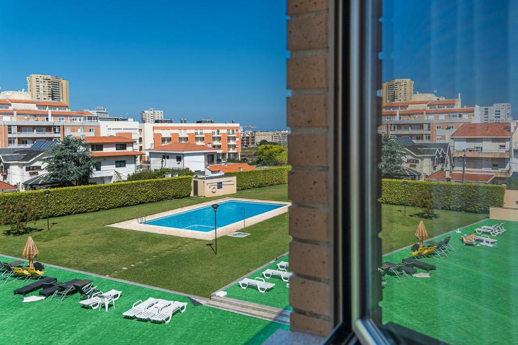 GuestReady - Luxe living by the pool, Póvoa de Varzim