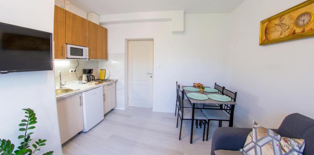 Apartments Charm Nest - 4
