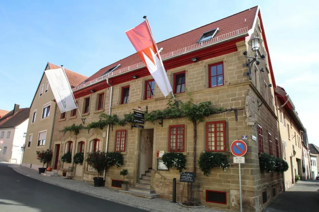 Gasthaus Winzerstube & Hotel, hotel in Rödelsee