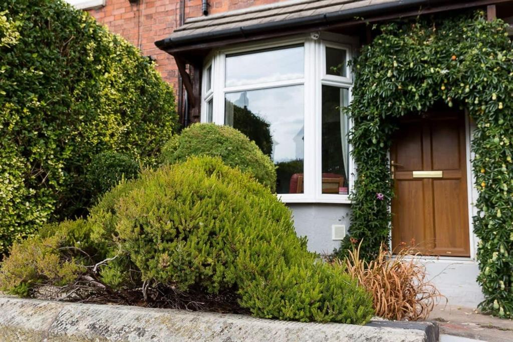 Hygge House Cosy 3 Bedroom 2 Bathroom Townhouse