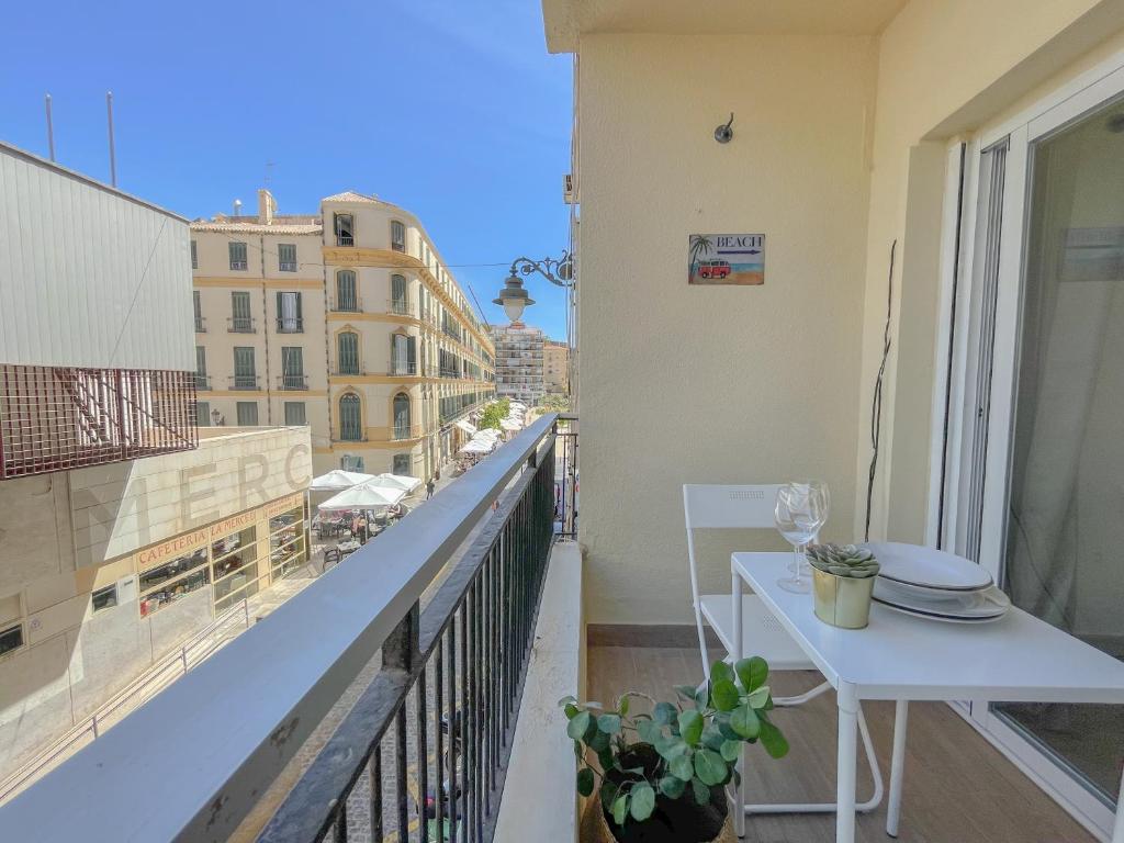 Moderno apartamento Plz de la Merced - 2
