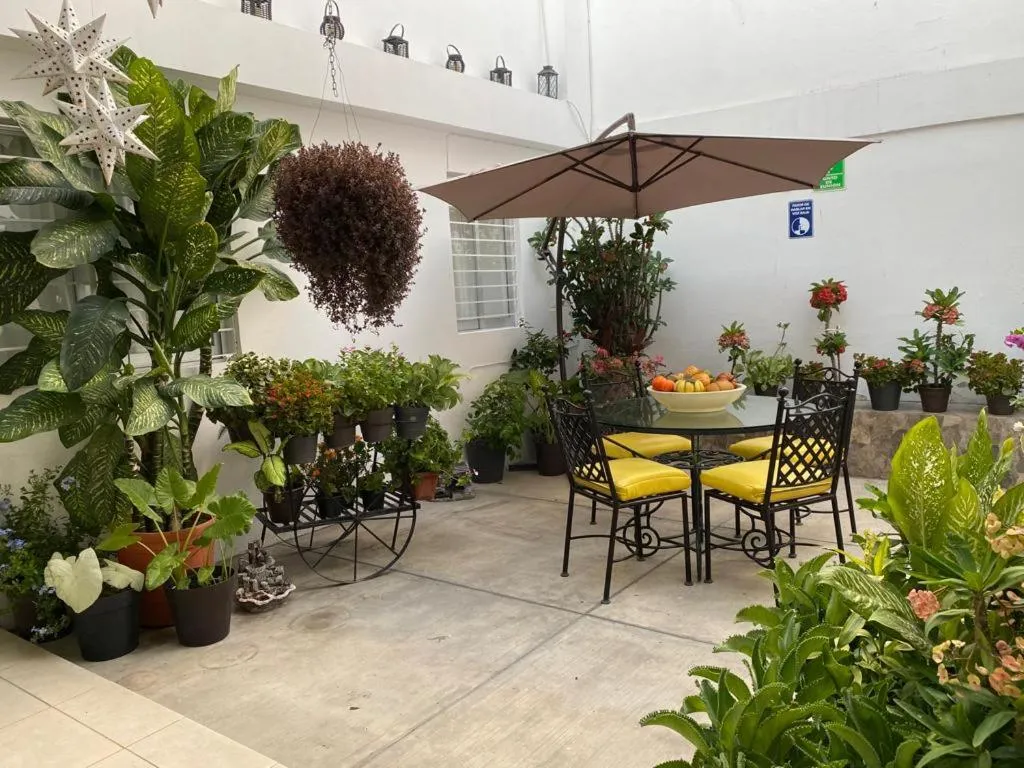 El Rincon de Los Angeles, hotel v destinaci Colima