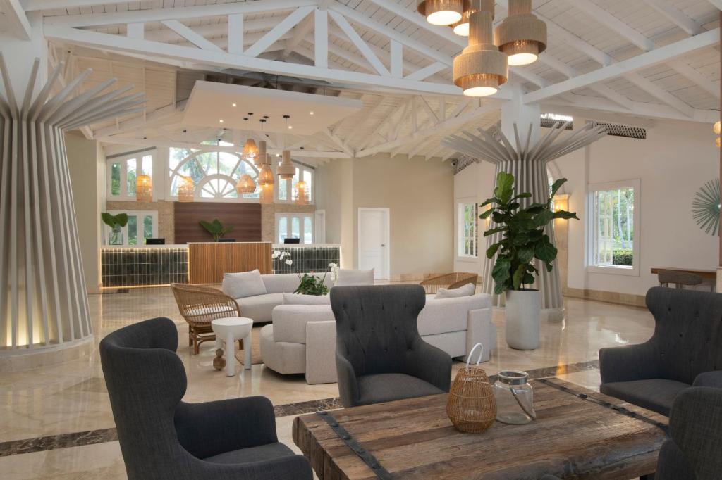 Lobby, Wyndham Alltra Samana All Inclusive Resort in Las Galeras