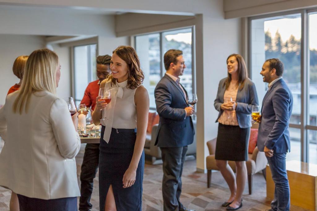 غرفة الاجتماعات/الاحتفالات