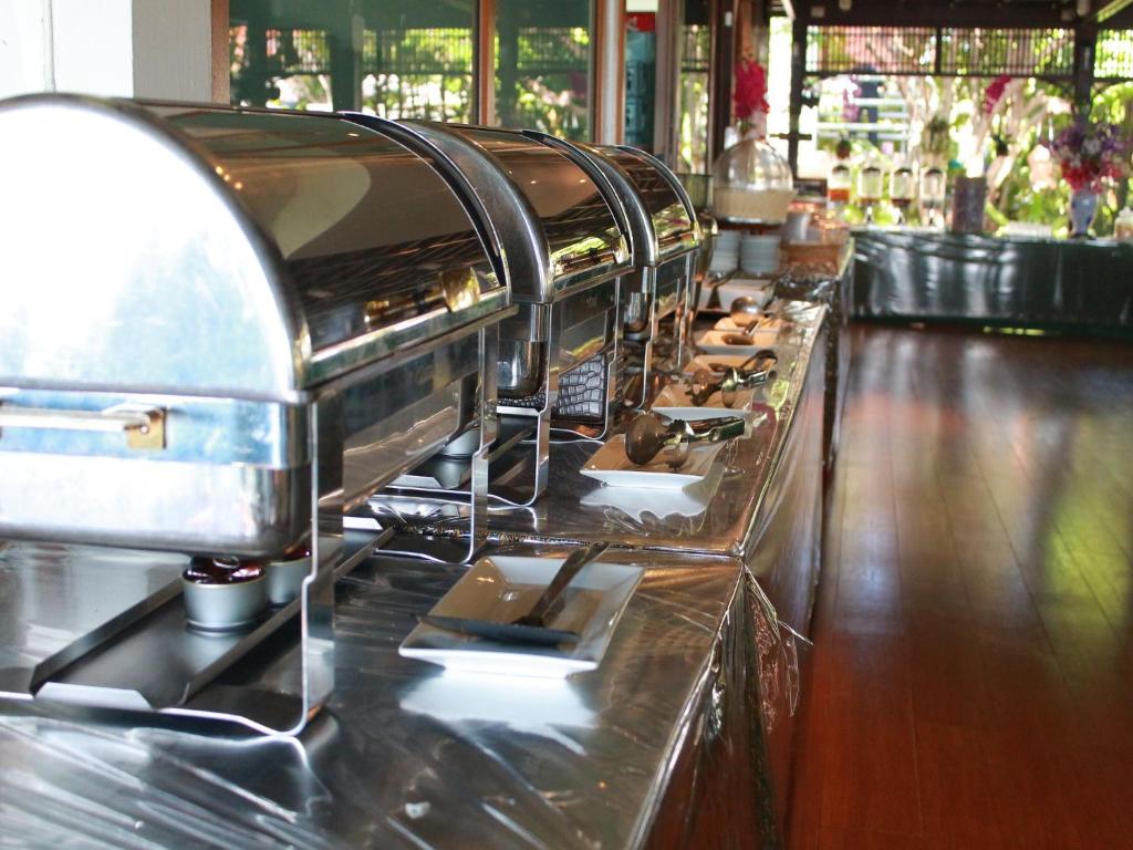 Essen und Erfrischungen