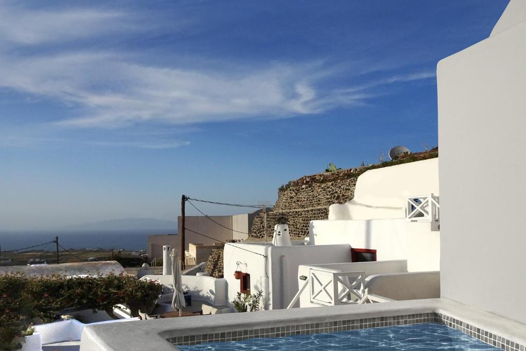 Cycladic House in Finikia Oia, Oia