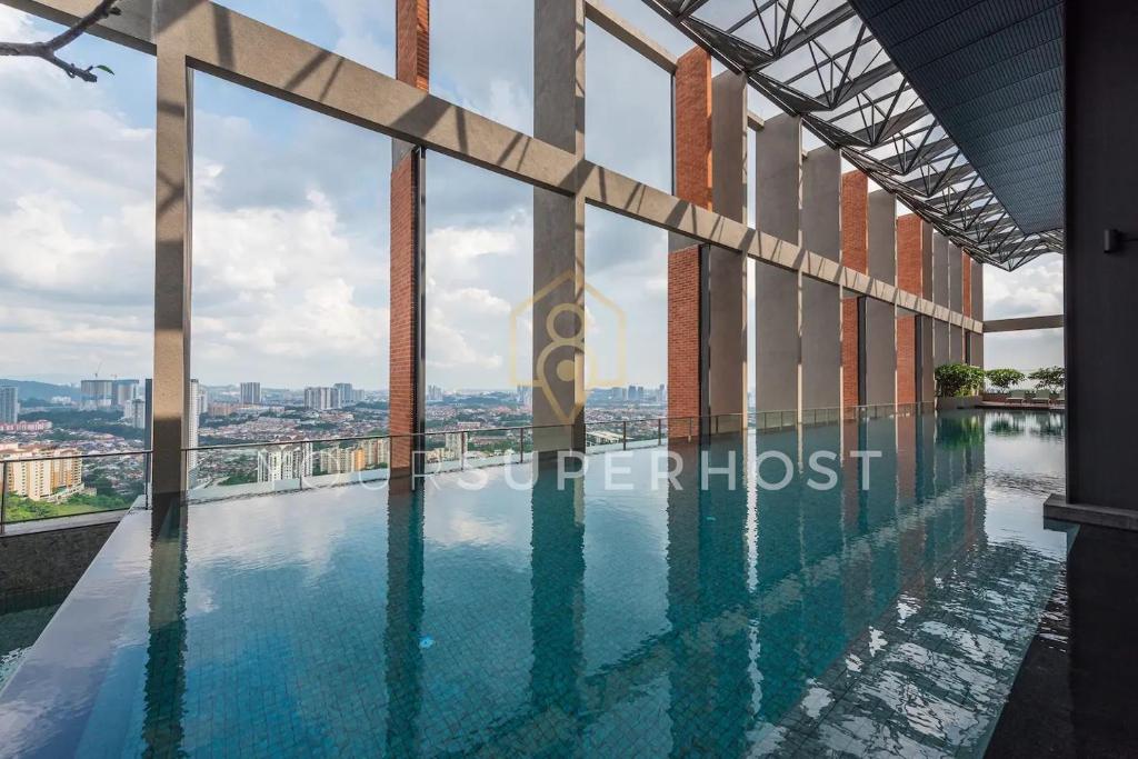 Millerz Square Tower E Near MidValley by YourSuperhost, Куала-Лумпур