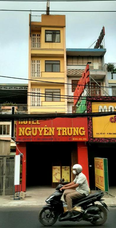 Khách sạn Nguyên Trung