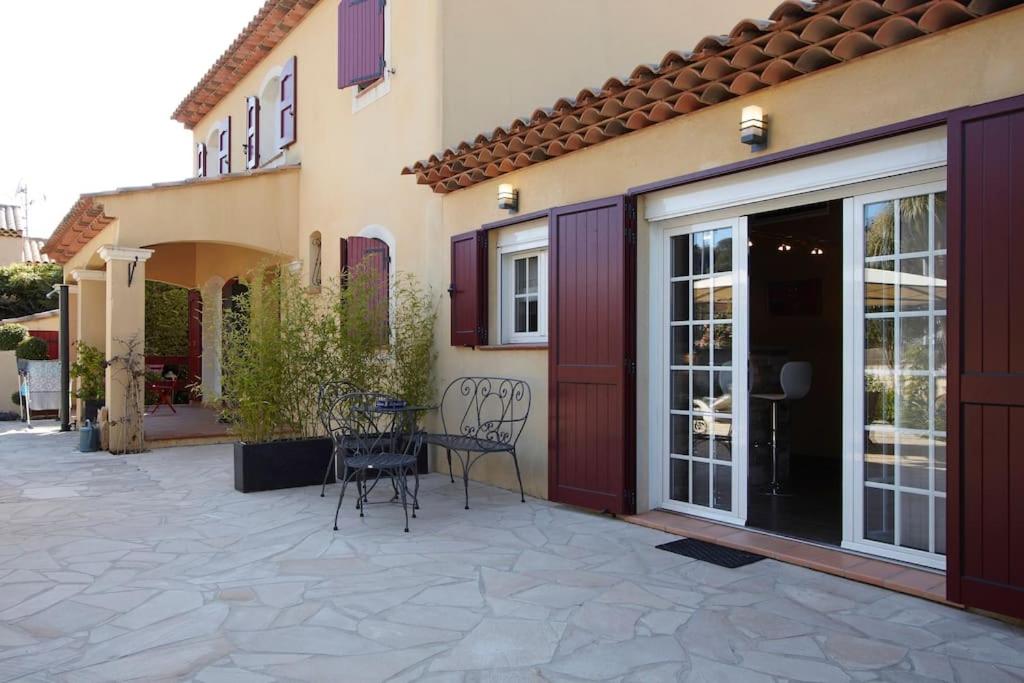 Studio dans villa avec piscine - 2