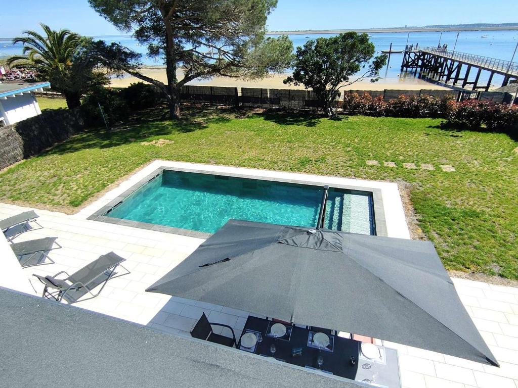 Villa 12 pers avec piscine chauffée et vue exceptionnelle, première ligne Bassin d'Arcachon - 1
