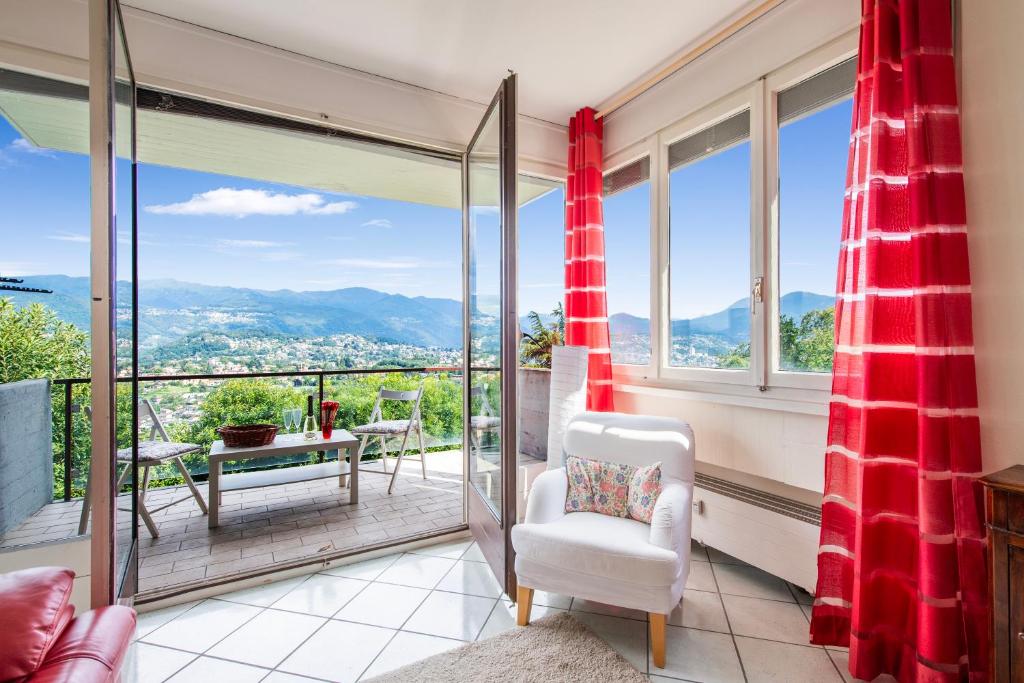 Pazzallo Panoramica with Balcony and Garage - Happy Rentals - 3
