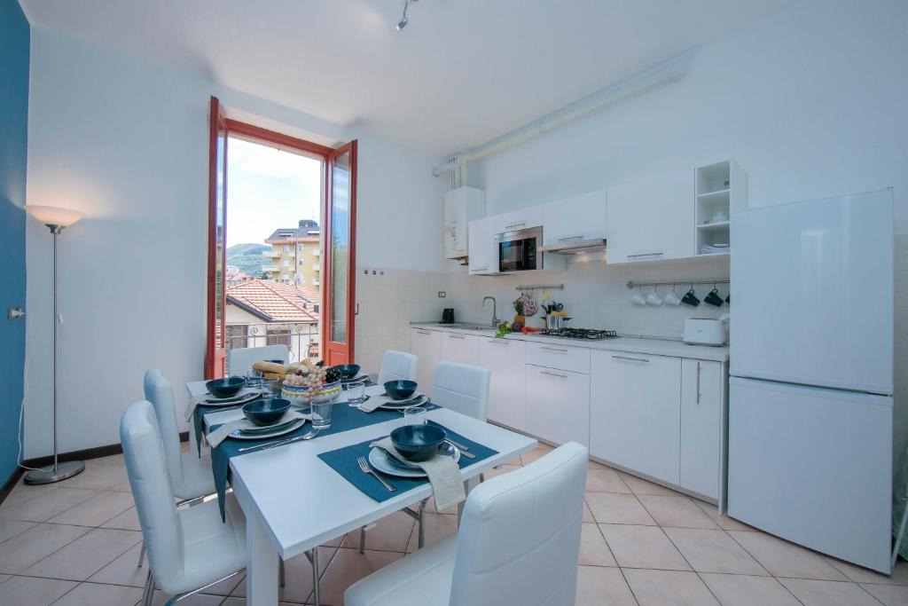 Residenza Oleandro - Lake View Balcony in Luino Center - Happy Rentals - 4