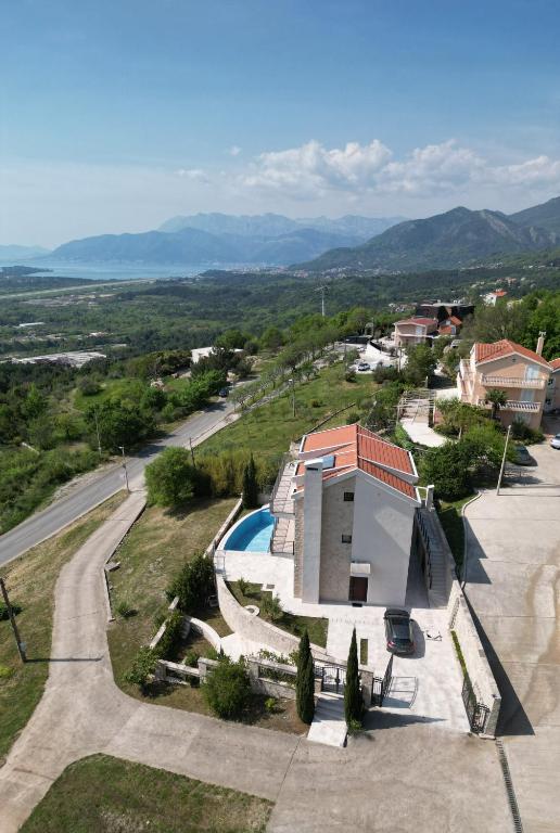 Villa Tivat Bay View - 4