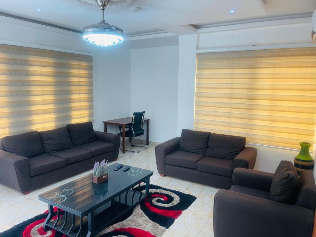 AL- RASH HEIGHTS, Maijaw