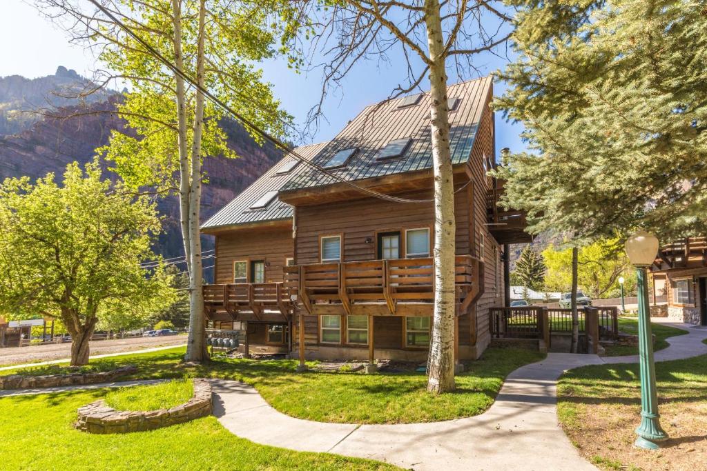 Alpenglow Unit 3, Ouray