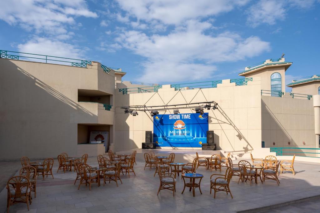 Moreno Horizon Spa and Resort — Restaurant & bars in Hurghada, Red Sea
