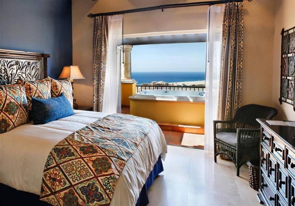 Incredible 3BR Ocean View Villa in Cabo San Lucas - 3