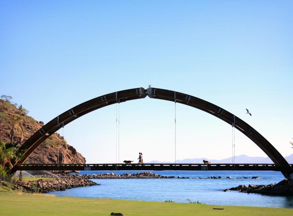 Golf course [on-site]