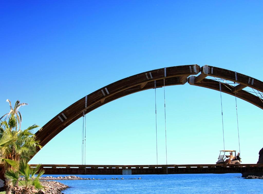 Golf course [on-site]