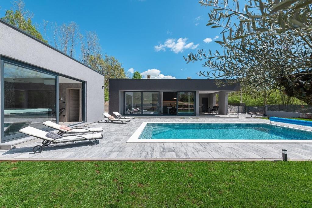 Ferienhaus mit Privatpool für 6 Personen ca 150 qm in Županići, Istrien Binnenland von Istrien, Čubanići