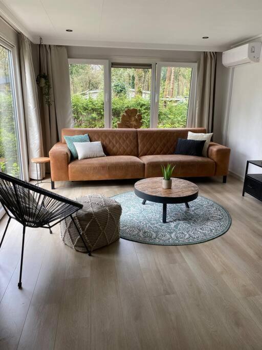 Sfeervol chalet Hoenderloo, de Veluwe, Hoenderloo