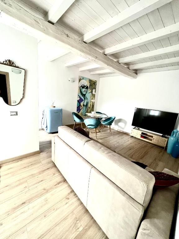 CASA SUL LAGO - 1